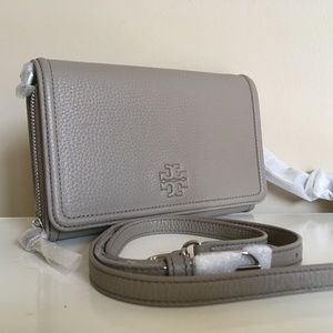 Tory Burch THEA FLAT WALLET CROSSBODY